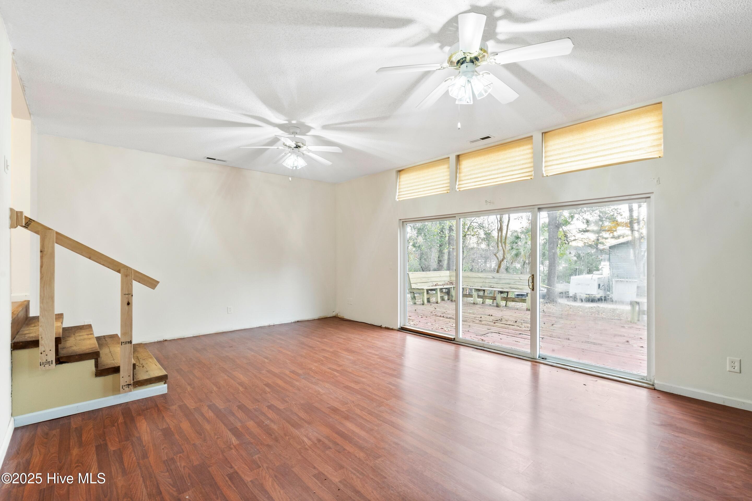 278 Batson Road Hampstead, NC 28443 - Photo 29 of 54 Family Room