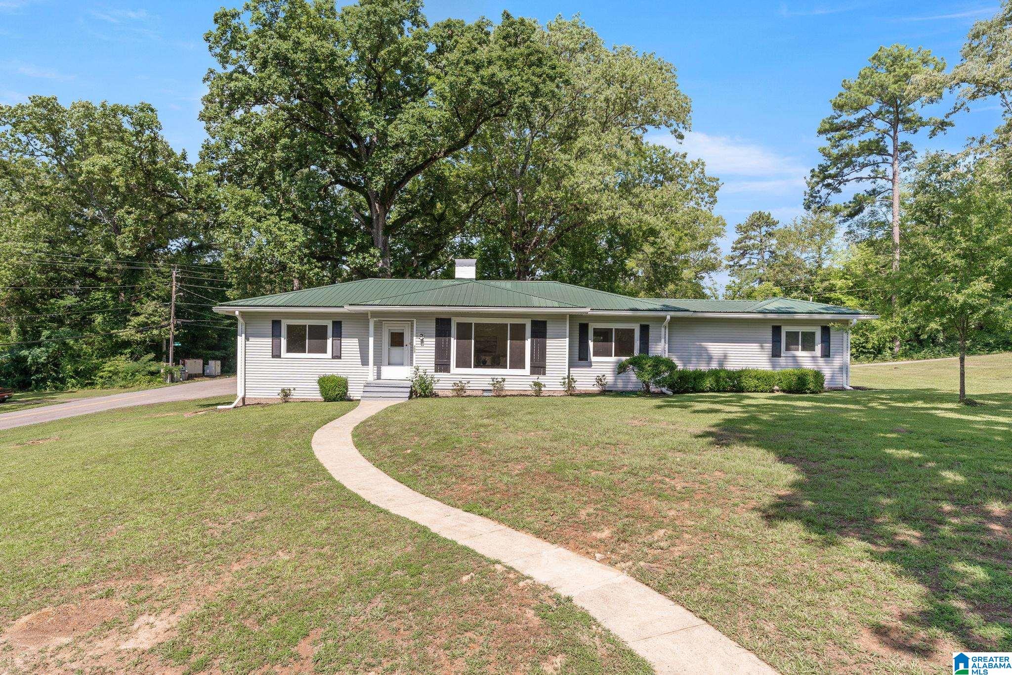 100 Quinncrest Road Bessemer, AL 35022 - Photo 3 of 35