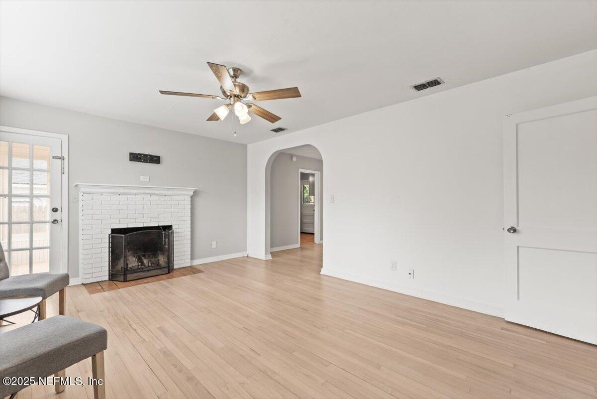 1680 Pershing Road Jacksonville, FL 32205 - Photo 10 of 53 11-FULL-004
