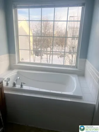 $2,595 | 8514 Gateway Road, Breinigsville, PA 18031