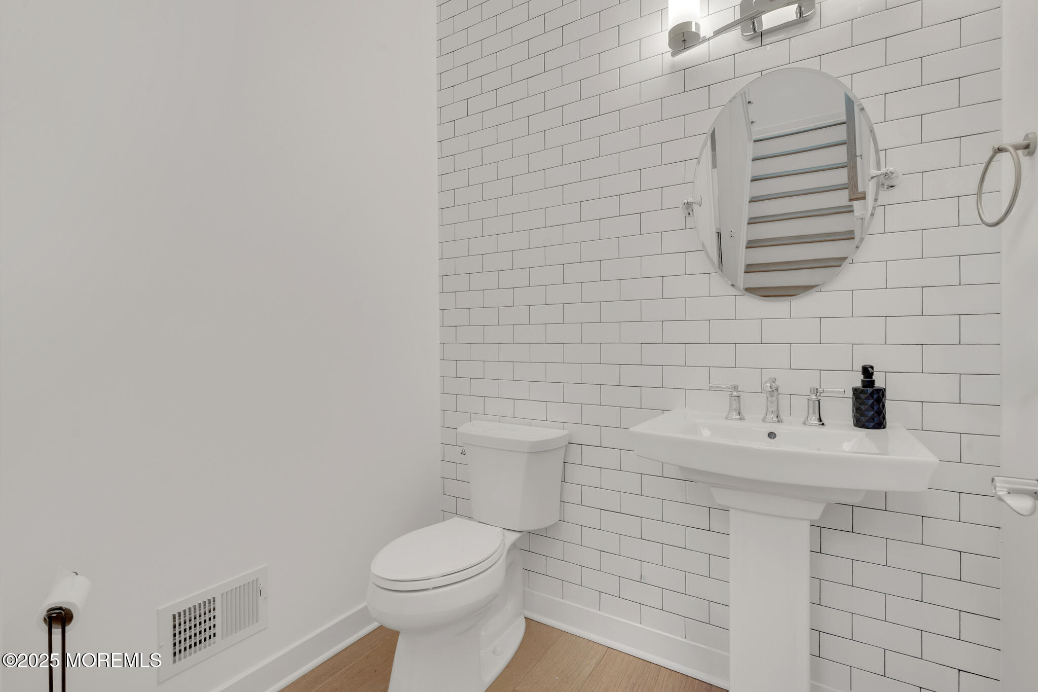 24 River Street Red Bank, NJ 07701 - Photo 11 of 39 IMG_6076