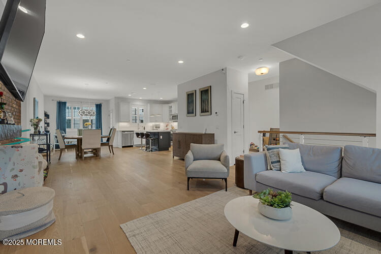 24 River Street Red Bank, NJ 07701 - Photo 10 of 39 DSC03694