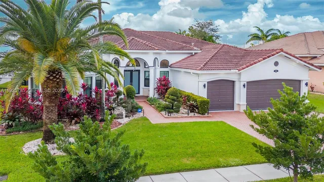 $1,350,000 | 1962 Southwest 185th Avenue, Miramar, FL 33029