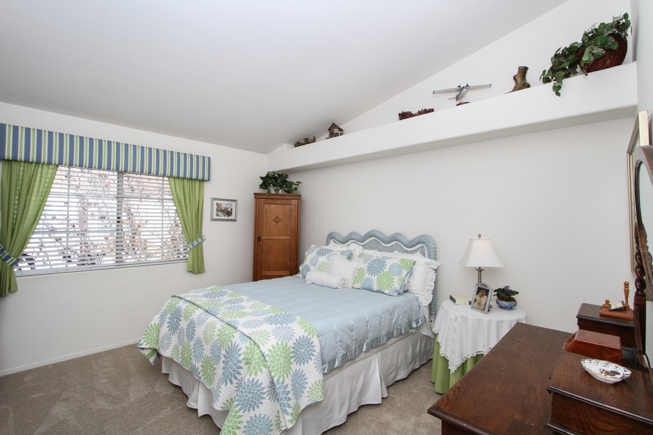 5155 Renaissance Avenue, Unit B San Diego, CA 92122 - Photo 14 of 25