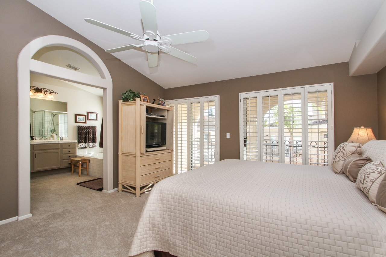 5155 Renaissance Avenue, Unit B San Diego, CA 92122 - Photo 19 of 25