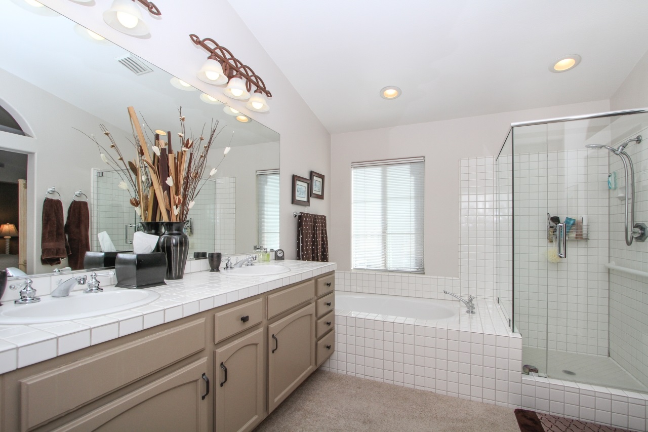 5155 Renaissance Avenue, Unit B San Diego, CA 92122 - Photo 20 of 25