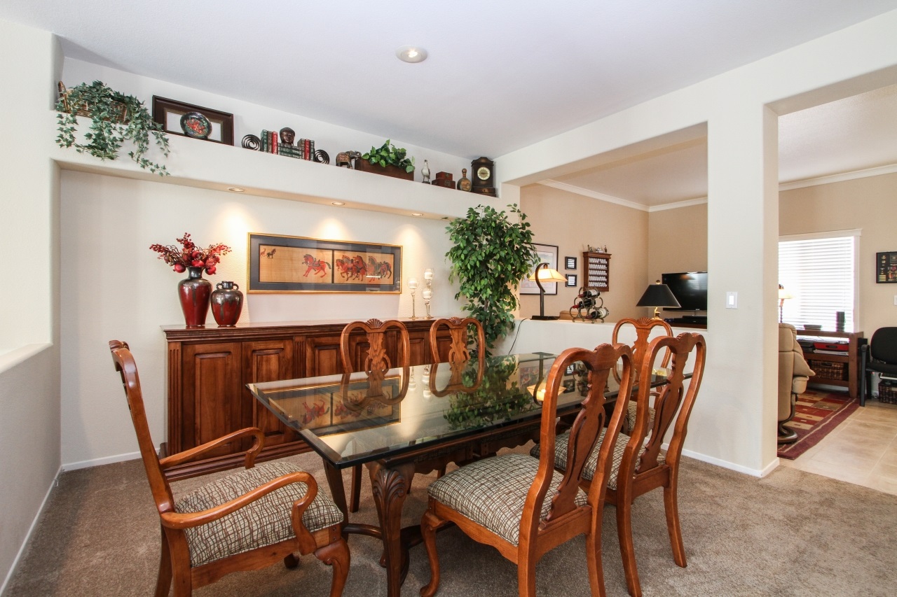 5155 Renaissance Avenue, Unit B San Diego, CA 92122 - Photo 6 of 25