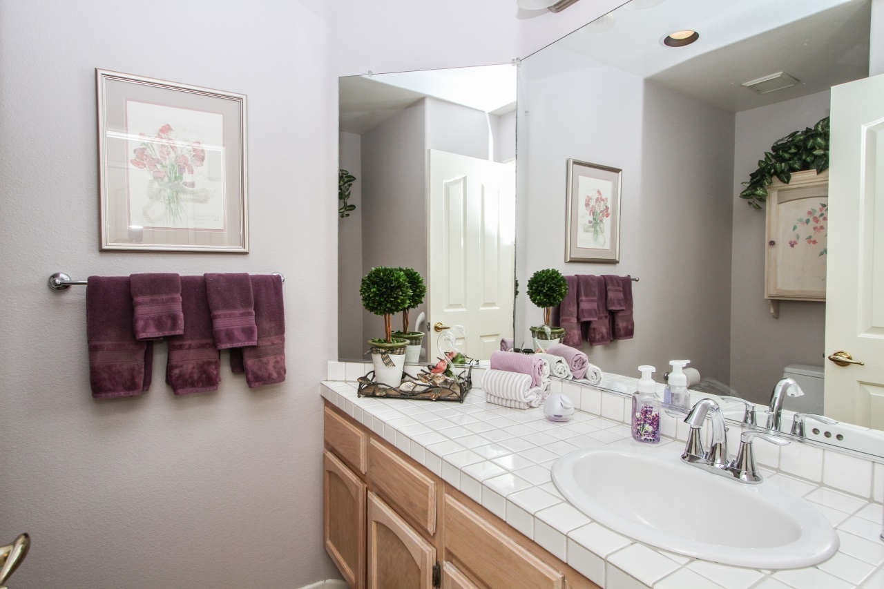 5155 Renaissance Avenue, Unit B San Diego, CA 92122 - Photo 8 of 25