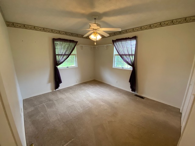 11426 East Radisson Road Mount Vernon, IL 62864 - Photo 18 of 56 a view of a hallway with a window