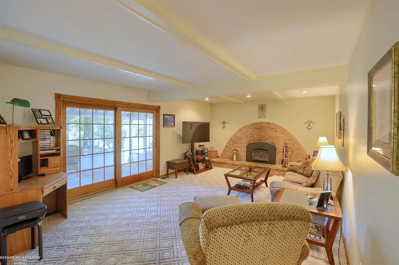 6221 Robin Hill Road Washington, MI 48094 - Photo 13 of 32 50019139-12.JPG