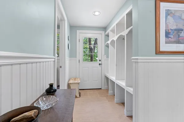 $2,195,000 | 63 Claypit Hill Road, Wayland, MA 01778