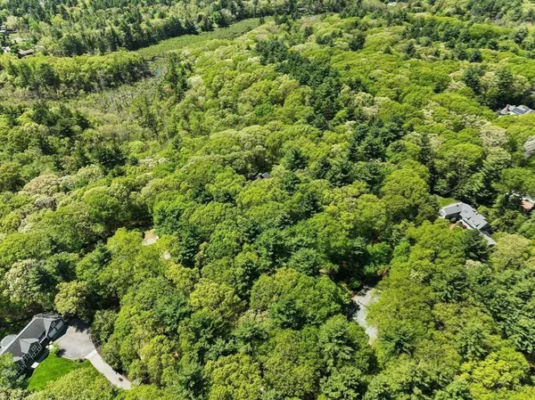 $2,195,000 | 63 Claypit Hill Road, Wayland, MA 01778