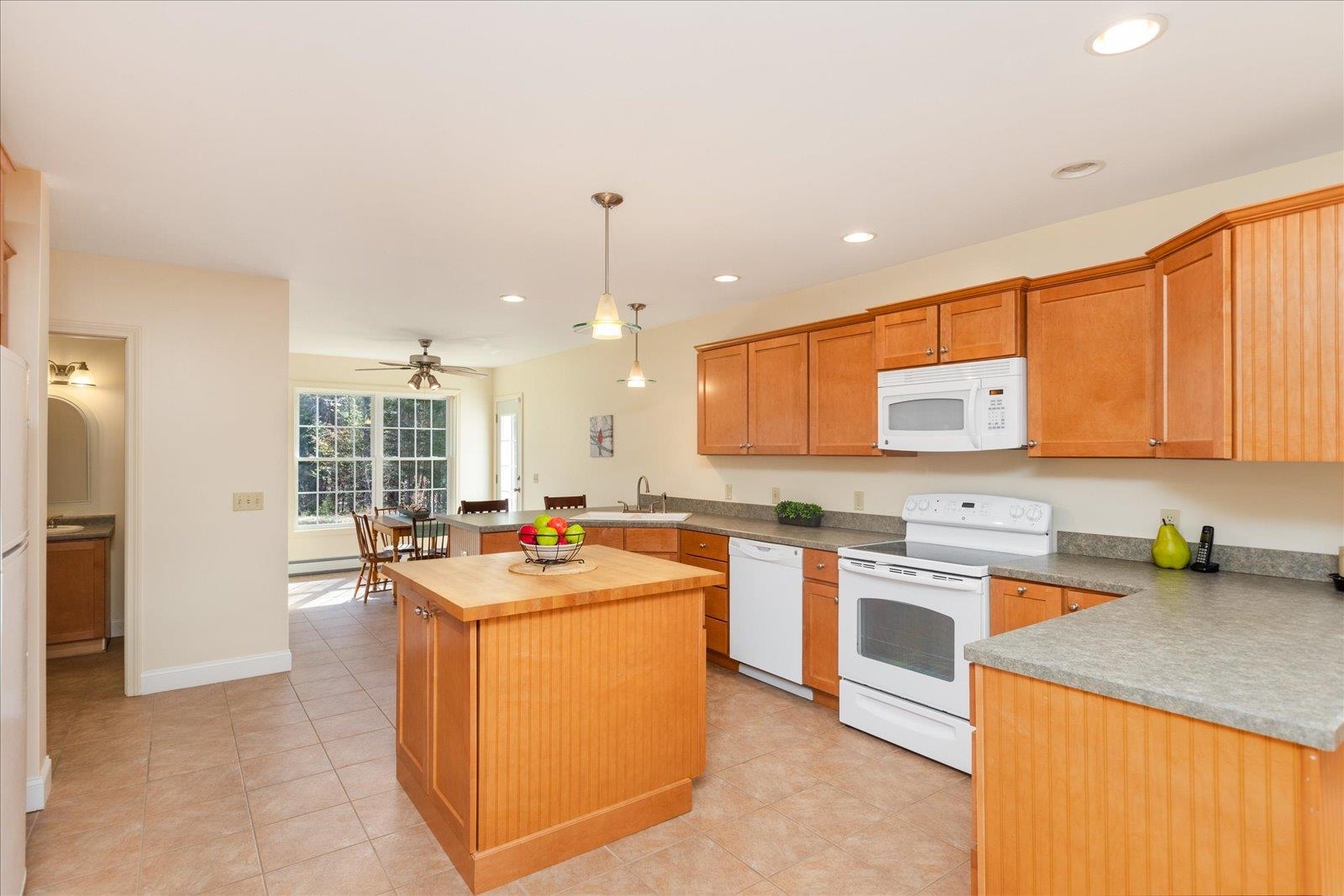270 Nashua Road Sharon, NH 03458 - Photo 11 of 38