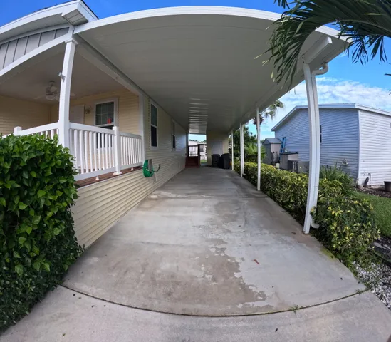 a view of a house with entertaining space