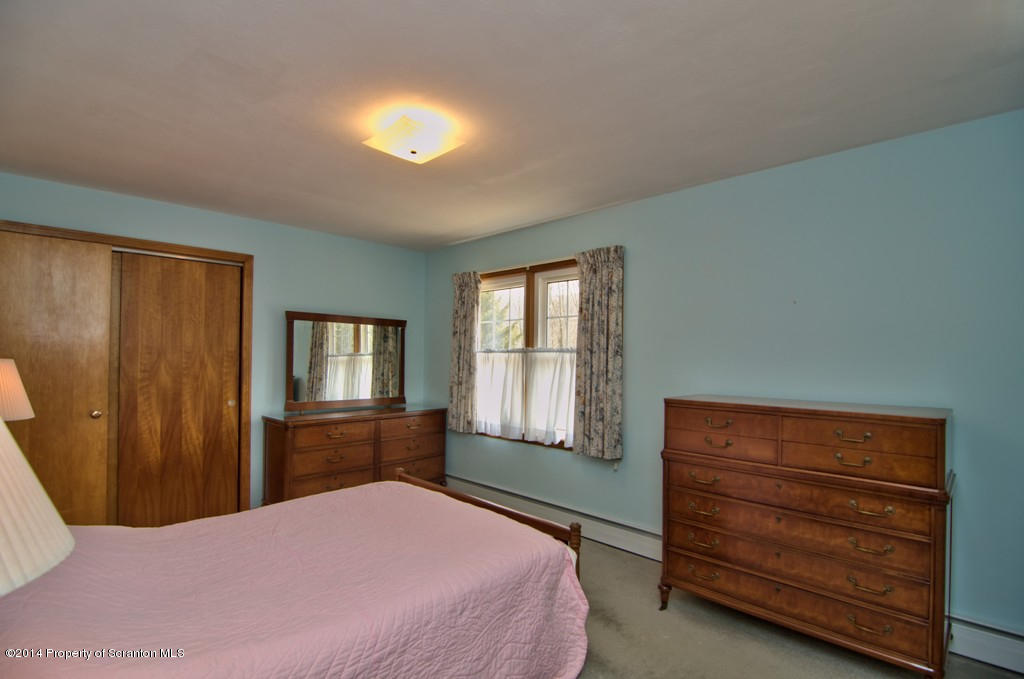 714 Dragon Road Clarks Summit, PA 18411 - Photo 17 of 48 Gallery Image 17