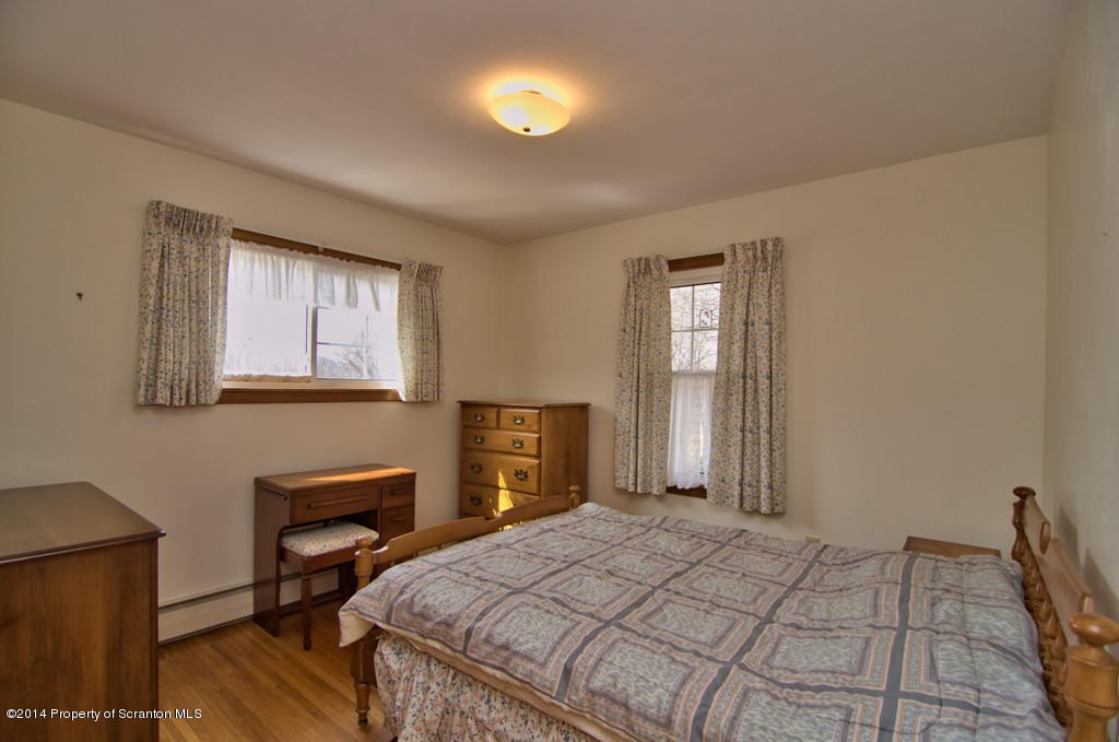 714 Dragon Road Clarks Summit, PA 18411 - Photo 19 of 48 Gallery Image 19