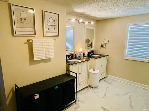 $235,000 | 5310 Michigan Road, Plymouth, IN 46563