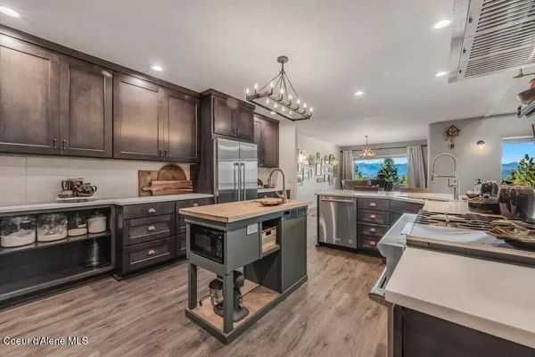 $1,360,000 | 2875 Gold Creek Road, Sandpoint, ID 83864