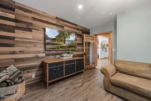 $1,360,000 | 2875 Gold Creek Road, Sandpoint, ID 83864