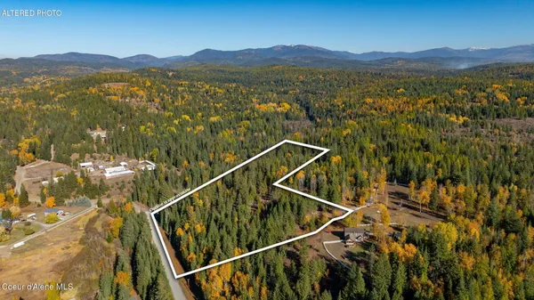 $1,360,000 | 2875 Gold Creek Road, Sandpoint, ID 83864