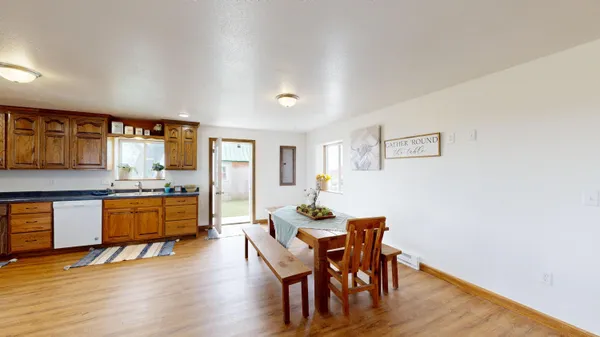 $275,000 | 19439 Co Hwy EE, Sylvan, WI 53581