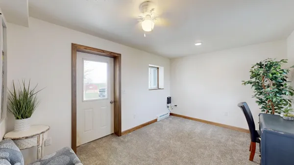 $275,000 | 19439 Co Hwy EE, Sylvan, WI 53581