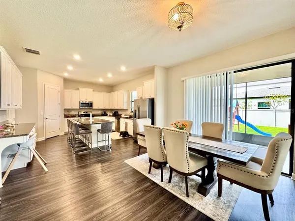$3,400 | 2854 Hilliard Drive, Wesley Chapel, FL 33543