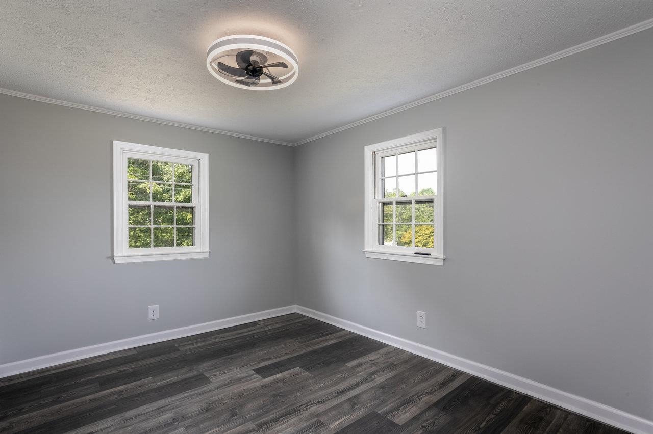 3219 Short Run Road Elkton, VA 22827 - Photo 15 of 38 Gallery Image 15