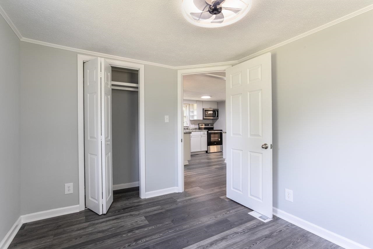 3219 Short Run Road Elkton, VA 22827 - Photo 16 of 38 Gallery Image 16