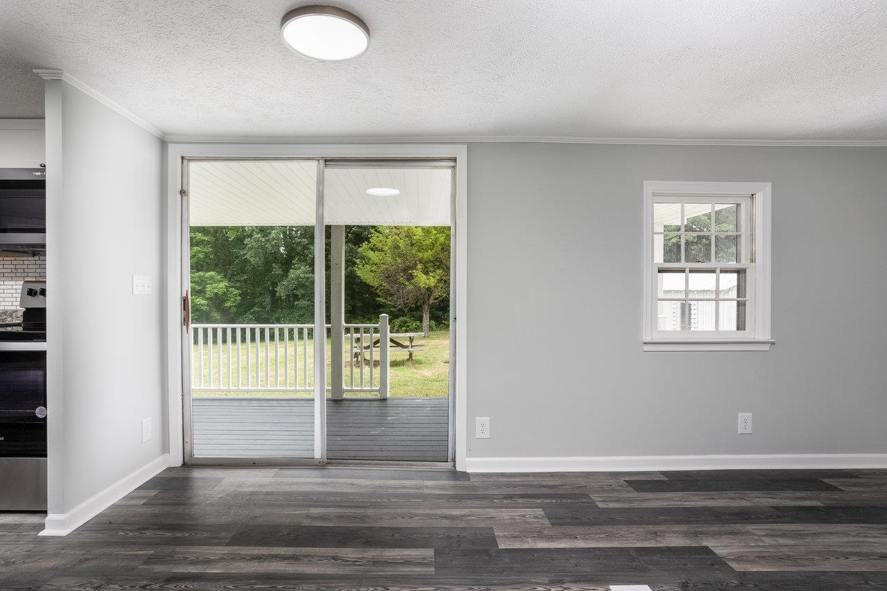 3219 Short Run Road Elkton, VA 22827 - Photo 8 of 38 Gallery Image 8