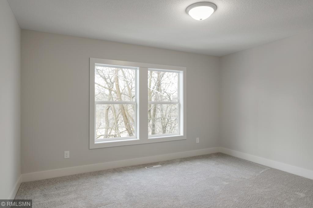 4818 Ridge Road Minnetonka, MN 55345 - Photo 18 of 29 Gallery Image 18
