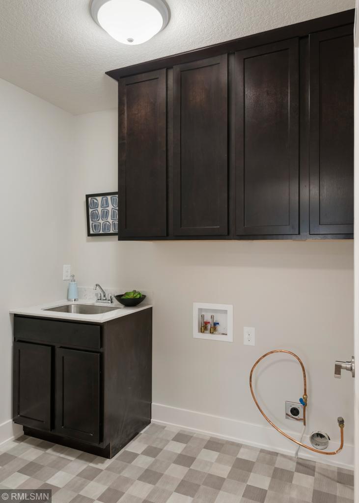 4818 Ridge Road Minnetonka, MN 55345 - Photo 23 of 29 Gallery Image 23