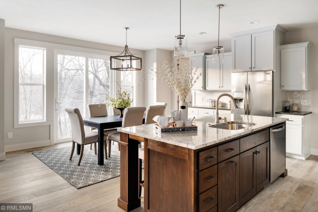4818 Ridge Road Minnetonka, MN 55345 - Photo 6 of 29 Gallery Image 6