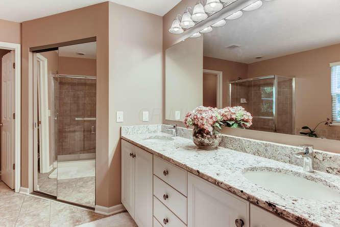 227 Smokewood Road Powell, OH 43065 - Photo 20 of 38 Gallery Image 20