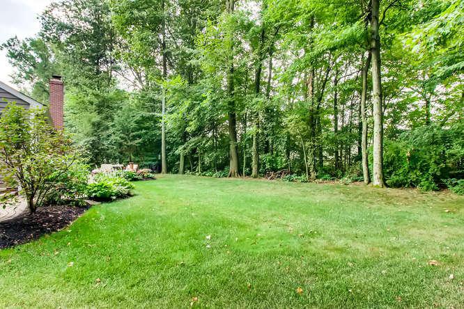 227 Smokewood Road Powell, OH 43065 - Photo 37 of 38 Gallery Image 37