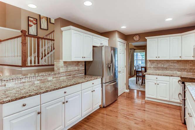 227 Smokewood Road Powell, OH 43065 - Photo 8 of 38 Gallery Image 8