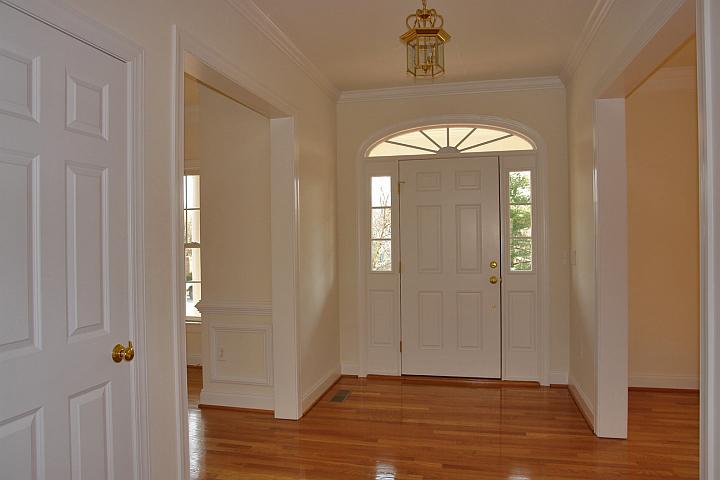 601 Highfield Road Salem, VA 24153 - Photo 3 of 6 interior