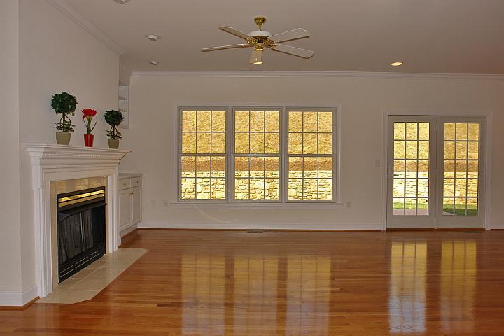 601 Highfield Road Salem, VA 24153 - Photo 4 of 6 family room