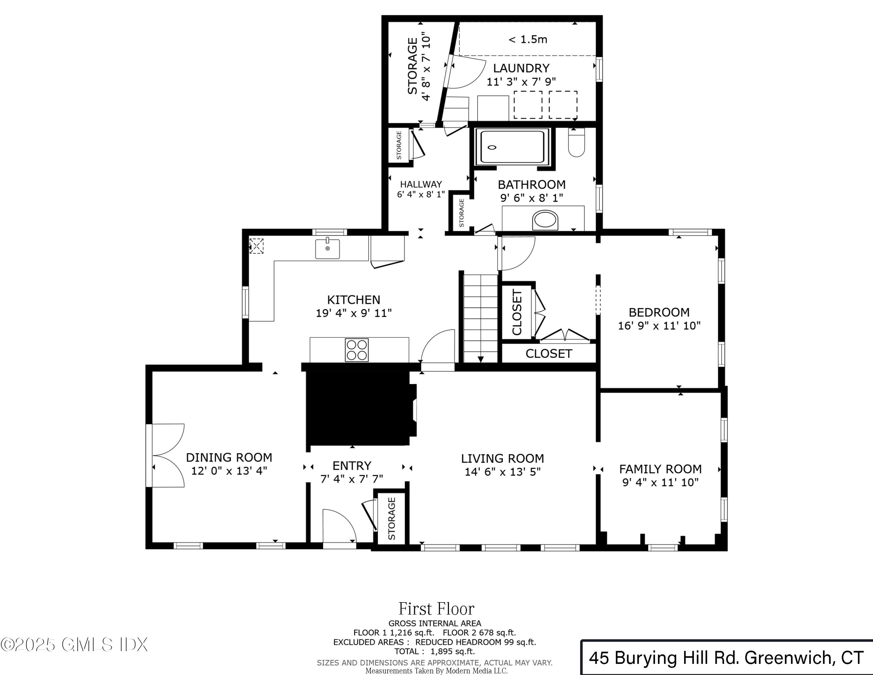 45 Burying Hill Road, Unit COTTAGE Greenwich, CT 06831 - Photo 18 of 19 a picture of a book and a bed