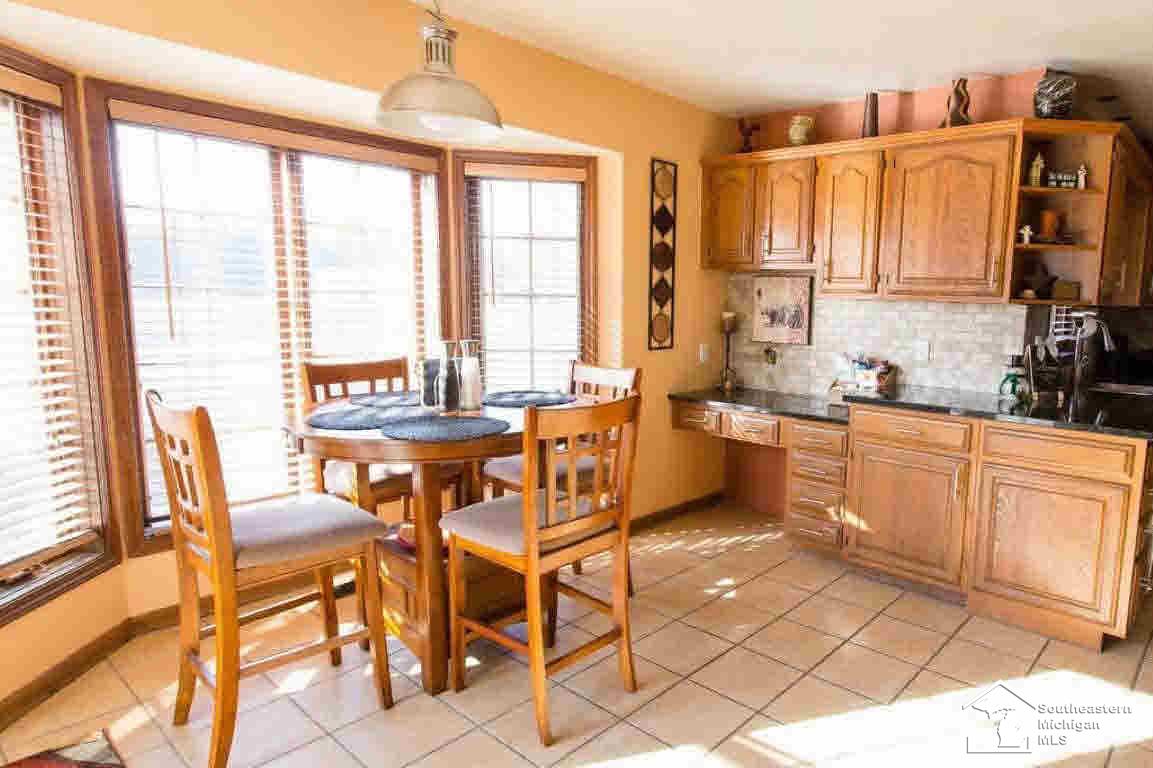 7675 Jackman Road Temperance, MI 48182 - Photo 11 of 42 20458369-10.JPG