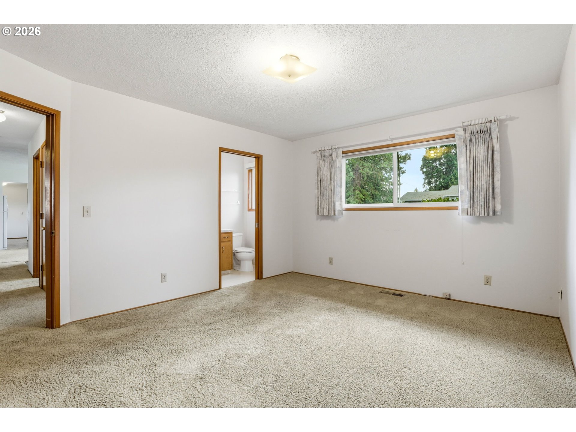 9925 Southwest Inez Street Portland, OR 97224 - Photo 17 of 32