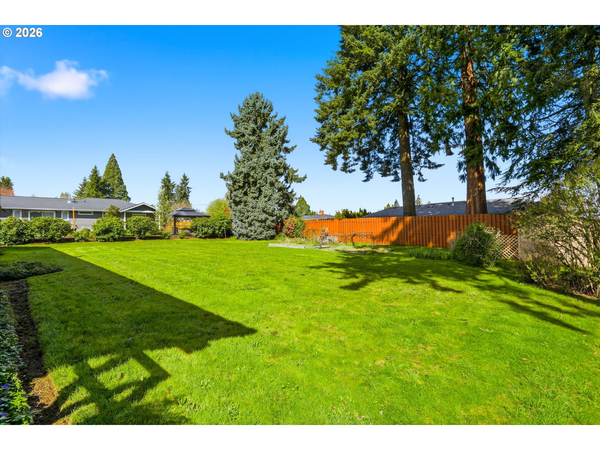 9925 Southwest Inez Street Portland, OR 97224 - Photo 31 of 32