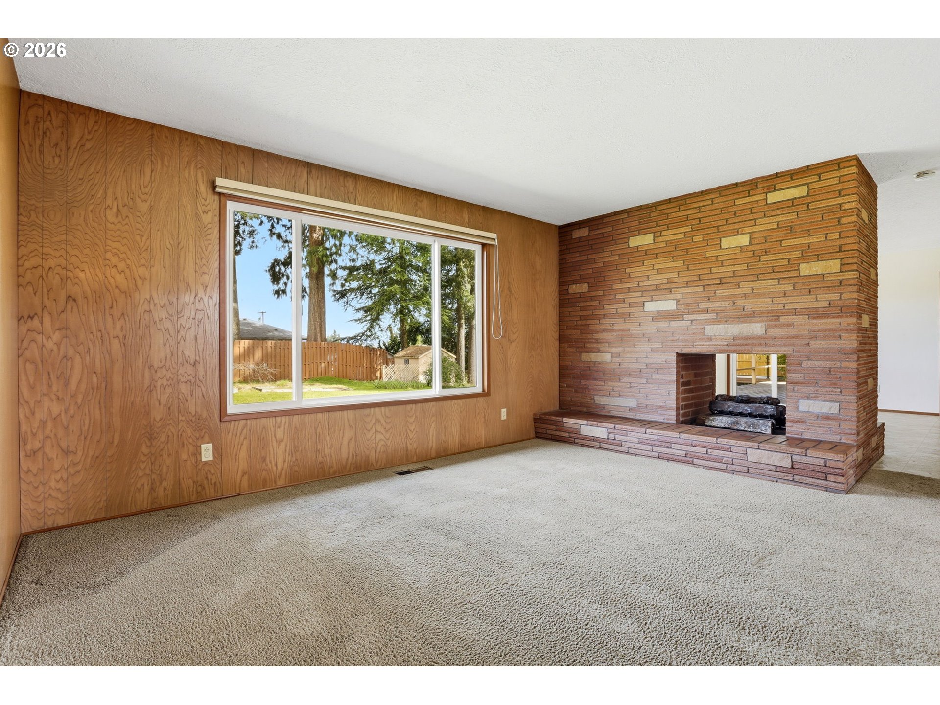 9925 Southwest Inez Street Portland, OR 97224 - Photo 9 of 32