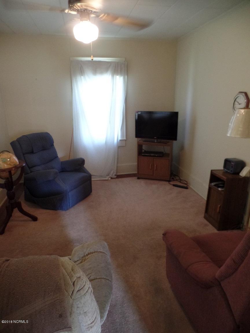 1663 Baldwin Elkins Road Clarkton, NC 28433 - Photo 7 of 16 Priest 7 - Bed 1