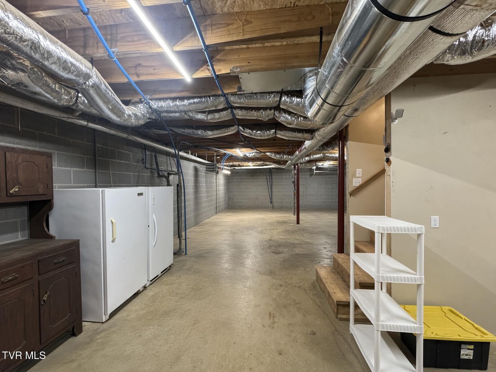 433 Michael Road Trade, TN 37691 - Photo 25 of 32 29 - Garage / Utility Storage