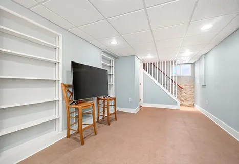 $810,000 | 34 Greenwood Avenue, Wakefield, MA 01880