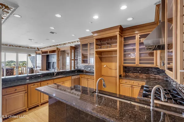 $725,000 | 4640 West Beach Boulevard, Unit D3, Gulfport, MS 39501