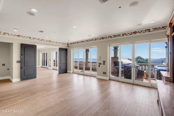 $725,000 | 4640 West Beach Boulevard, Unit D3, Gulfport, MS 39501