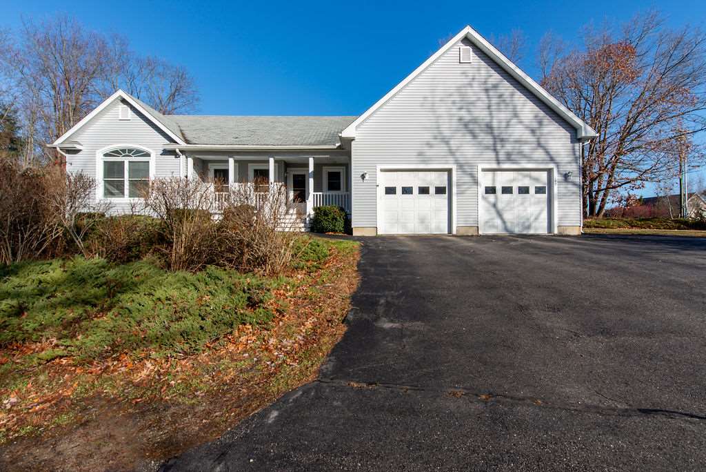 149 Garrison Road Dover, NH 03820 - Photo 1 of 40