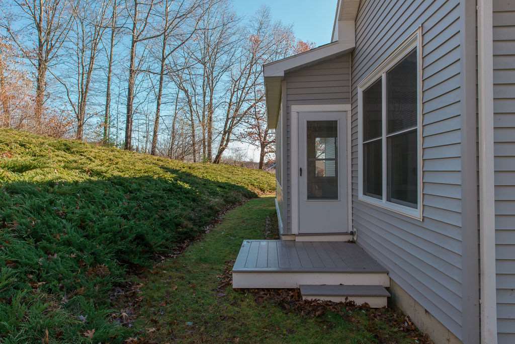 149 Garrison Road Dover, NH 03820 - Photo 34 of 40